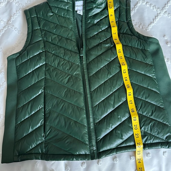 Calvin Klein Forest Green Puffer Vest, Women’s Size Large - Picture 6 of 7